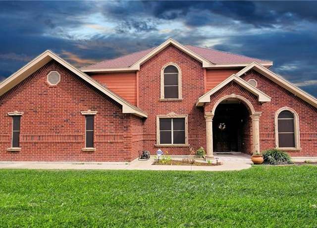Property at 3007 Chapin St, Edinburg, TX 78541, 3 beds, 3.5 baths