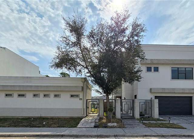 Property at 4225 Ben Hogan Ave, Mcallen, TX 78503, 6 beds, 5.5 baths