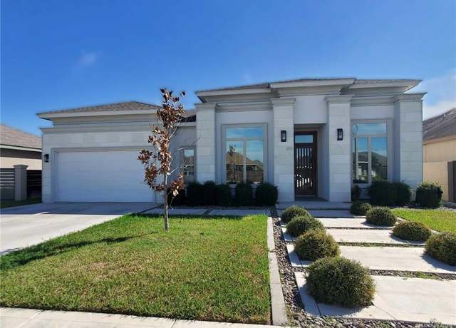 Property at 213 N 16th St, Hidalgo, TX 78557, 3 beds, 3.5 baths