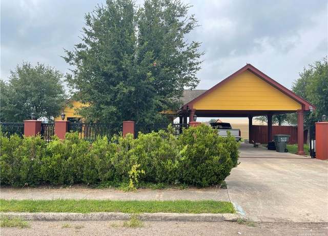 Property at 405 Lucas Ct, Alamo, TX 78516, 3 beds, 3 baths