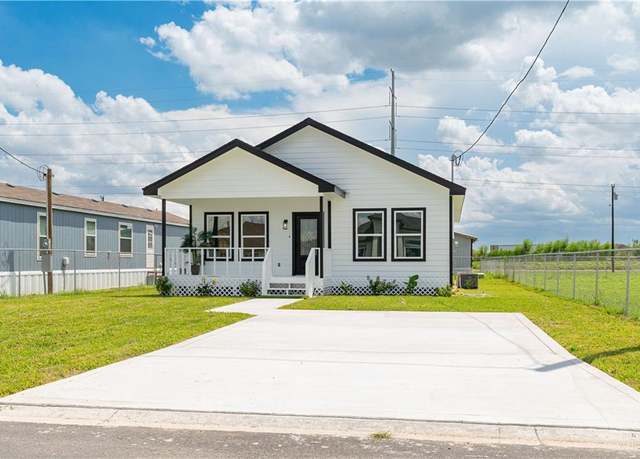 Property at 309 Felicidad Ave, Donna, TX 78537, 3 beds, 2 baths
