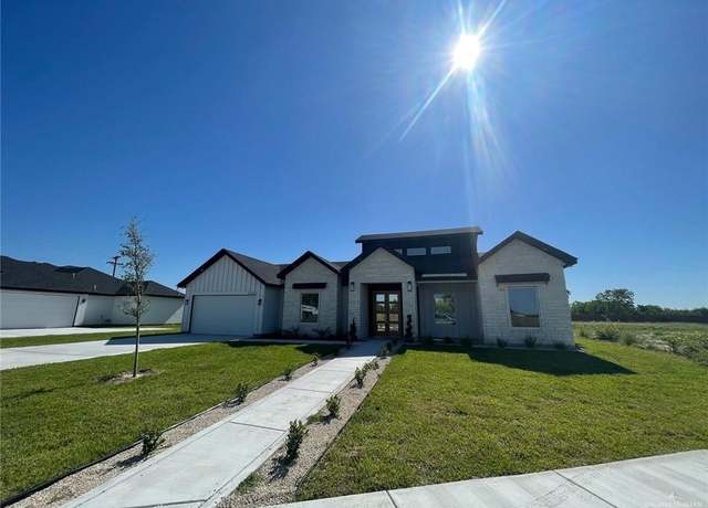 Property at 2606 Deion Dr, San Juan, TX 78589, 4 beds, 3.5 baths