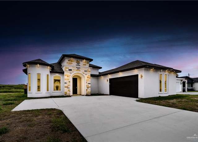 Property at 319 Brooks Cir, La Feria, TX 78559, 3 beds, 2.5 baths