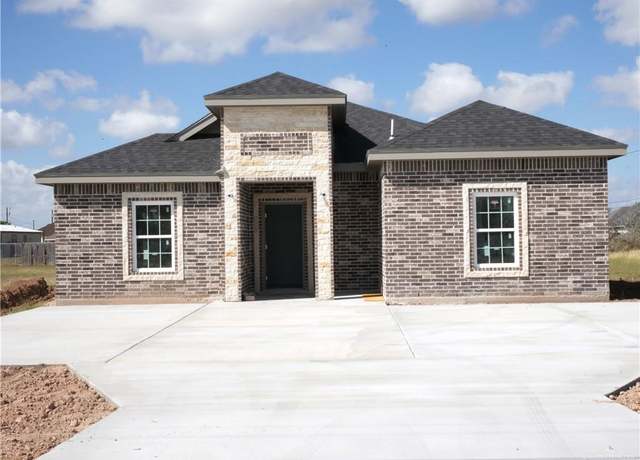 Property at 12517 Mile 2 W, Weslaco, TX 78599, 4 beds, 3 baths