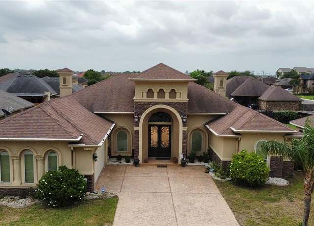 Property at 1501 Gardenia St, Weslaco, TX 78596, 3 beds, 3.5 baths