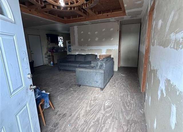 Property at 22607 N Brushline Rd N, Edinburg, TX 78542, 3 beds, 2 baths