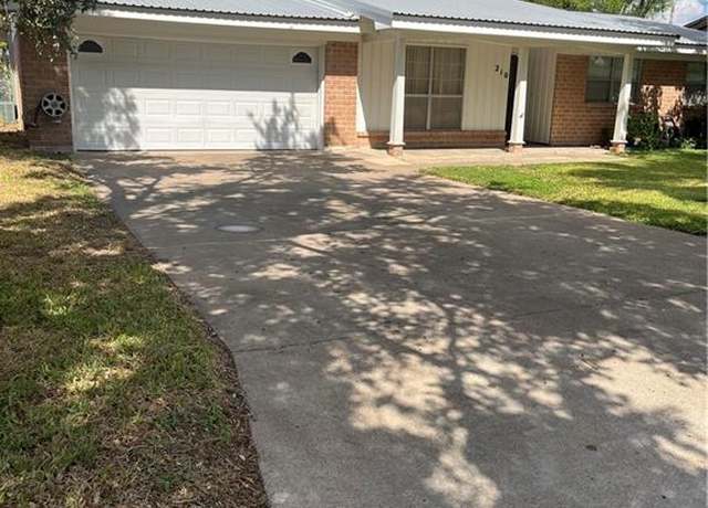 Property at 210 W Esperanza Ave W, Mcallen, TX 78501, 3 beds, 2 baths