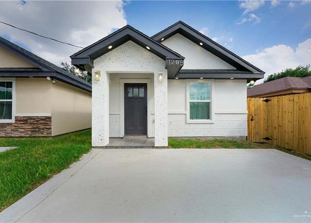 Property at 1205 S 19 1/2 St, Mcallen, TX 78501, 2 beds, 2 baths