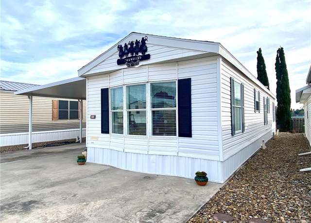 Property at 2408 E Bogey Dr, Mission, TX 78572, 2 beds, 1.5 baths