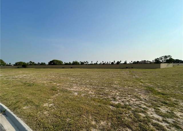 Property at 4821 Town Lake Dr, Mcallen, TX 78504