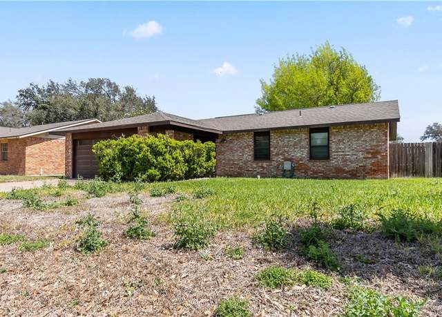 Property at 5800 N 26th St, Mcallen, TX 78504, 4 beds, 2 baths
