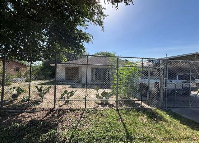 Property at 18309 S Aurora St, Edcouch, TX 78538, 3 beds, 2 baths