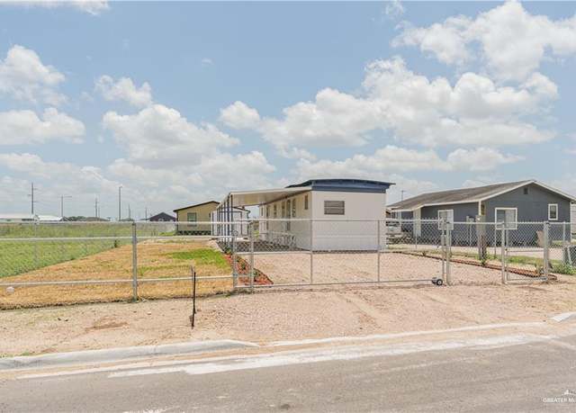 Property at 1236 Desert Willow St, Alamo, TX 78516, 2 beds, 1.5 baths