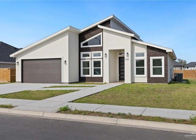 Property at 700 Juan Seguin St, Weslaco, TX 78599, 4 beds, 2.5 baths