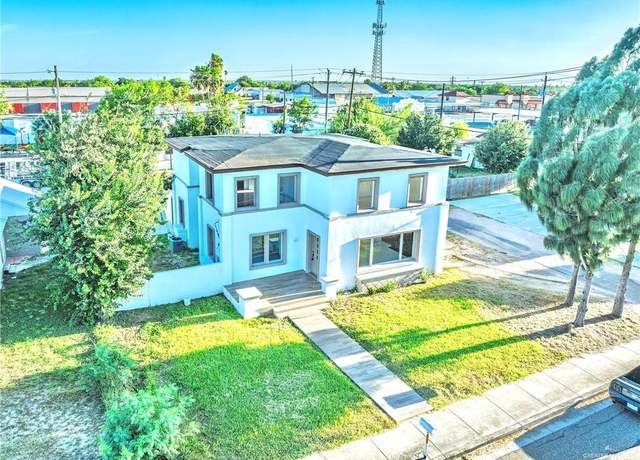 Property at 612 E Tom Landry St, Mission, TX 78572, 5 beds, 3.5 baths