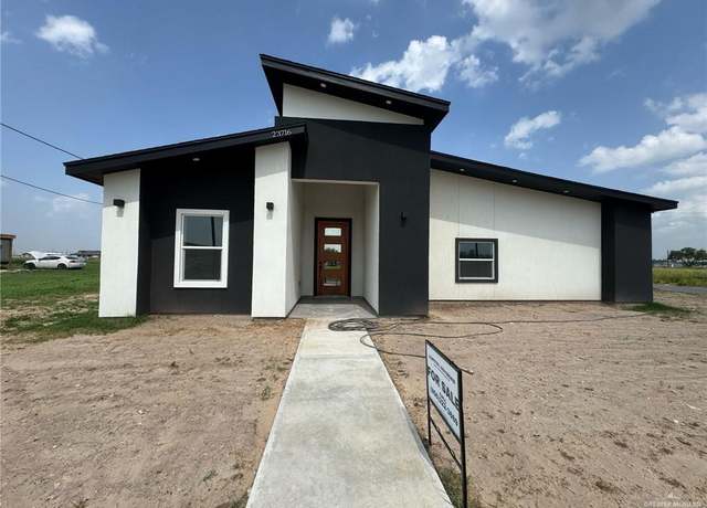 Property at 23716 Santa Barbara St, Edinburg, TX 78542, 3 beds, 2 baths