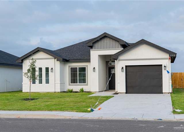 Property at 332 N Leon Ave, Elsa, TX 78543, 3 beds, 2 baths