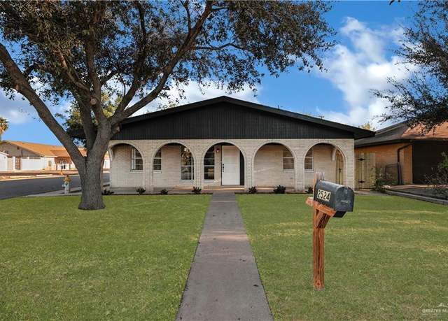 Property at 2524 Fir Ave, Mcallen, TX 78501, 4 beds, 2.5 baths