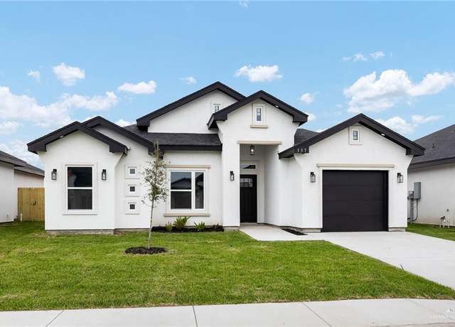 Property at 337 N Leon Ave, Elsa, TX 78543, 3 beds, 2 baths