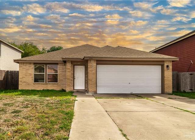 Property at 2216 Llano Grande Ln, Edinburg, TX 78542, 4 beds, 2.5 baths