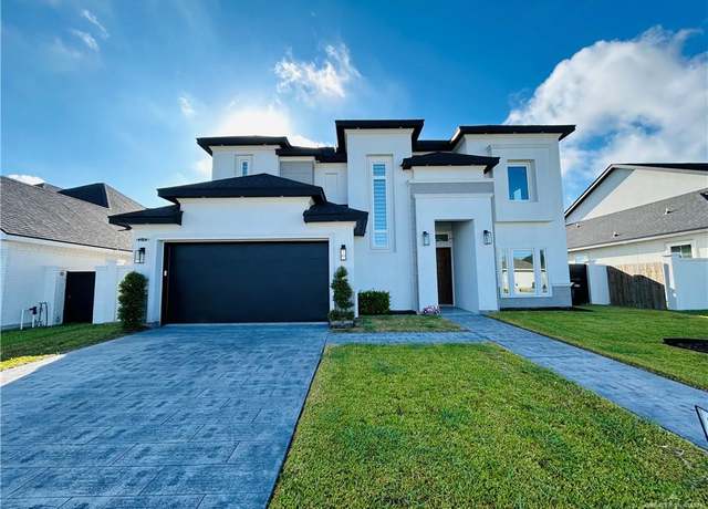Property at 4904 N 26th St, Mcallen, TX 78504, 4 beds, 3.5 baths