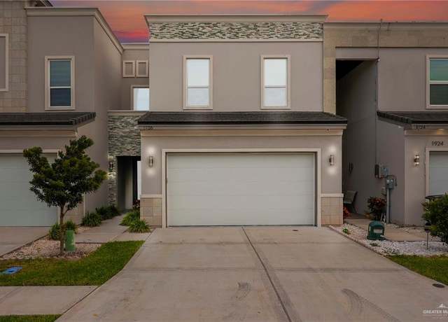Property at 1926 Sunset Dr, Mission, TX 78572, 3 beds, 2.5 baths