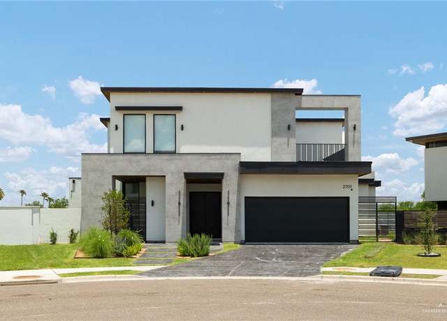 Property at 2701 W Duke Dr, Edinburg, TX 78539, 4 beds, 3.5 baths