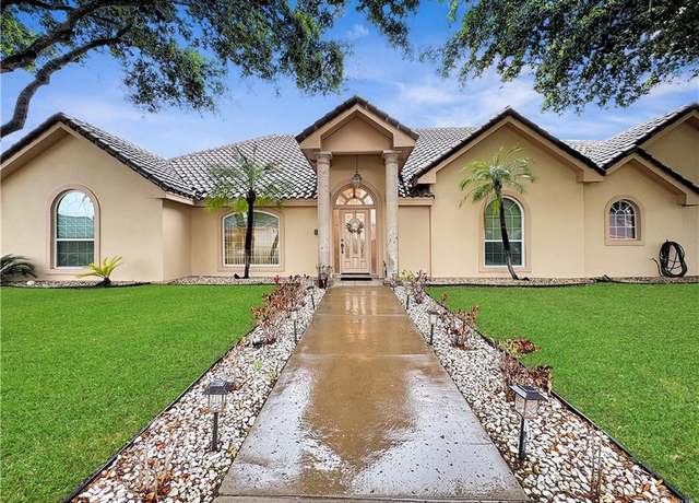 Property at 1407 Colosio Ln, Mission, TX 78572, 4 beds, 3.5 baths