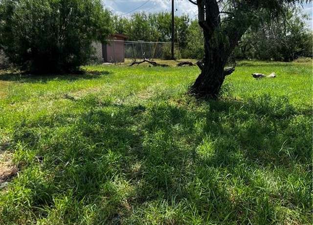 Property at 44 Mebec Ct, Brownsville, TX 78520