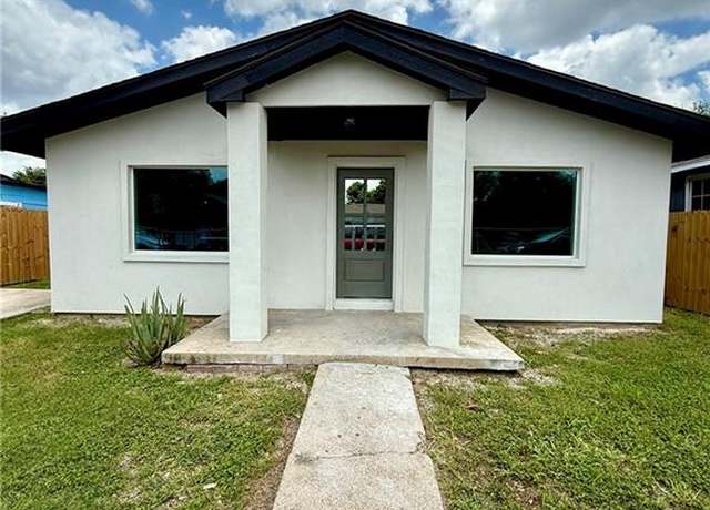 Property at 909 S 17 1/2 St, Mcallen, TX 78501, 3 beds, 1 bath