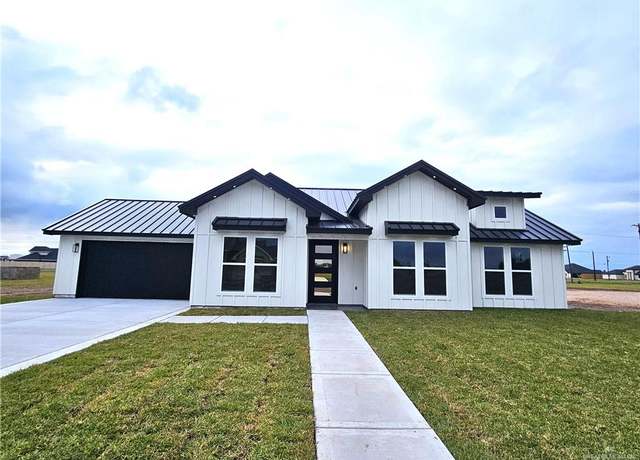 Property at 5553 Aaron Ln, Weslaco, TX 78599, 3 beds, 2.5 baths
