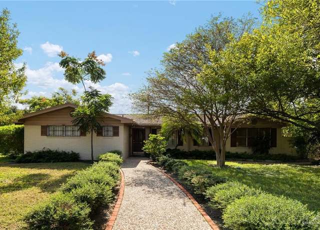 Property at 1201 W Fern Ave, Mcallen, TX 78501, 4 beds, 3 baths