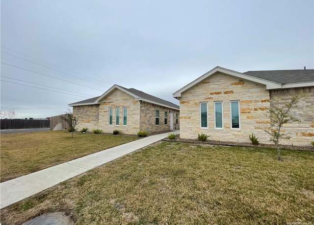 Property at 4901 N Hiawatha Dr, Pharr, TX 78577