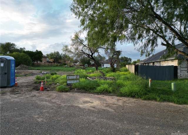 Property at 209 Mesquite St, La Joya, TX 78589