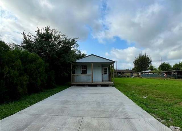 Property at 1629 Barcelona Ave, Harlingen, TX 78550, 2 beds, 1 bath