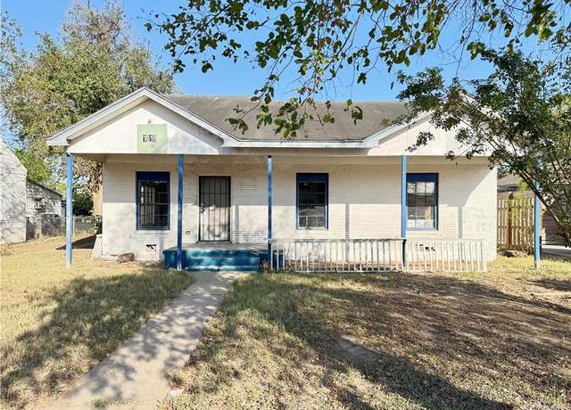 Property at 1010 N 15th St, Mcallen, TX 78501, 4 beds, 3 baths