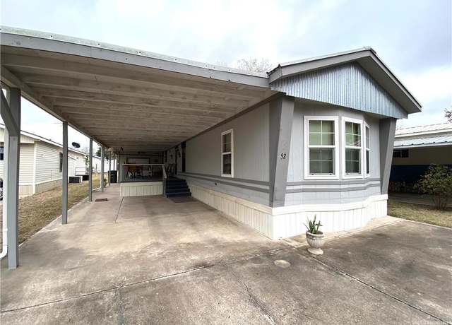 Property at 1304 Breezy Dr, Mission, TX 78572, 2 beds, 2 baths