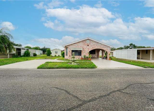Property at 1009 Las Flores Dr, Alamo, TX 78516, 2 beds, 2 baths