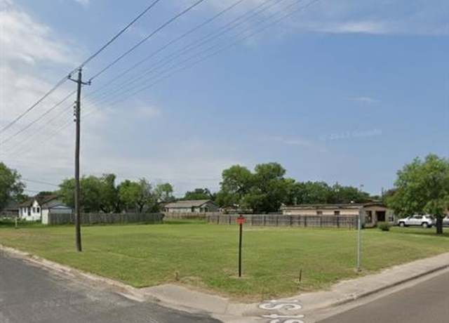 Property at 600 W W Corral Ave W, Kingsville, TX 78363