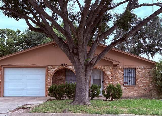 Property at 1929 Heron Ave, Mcallen, TX 78504, 3 beds, 2 baths