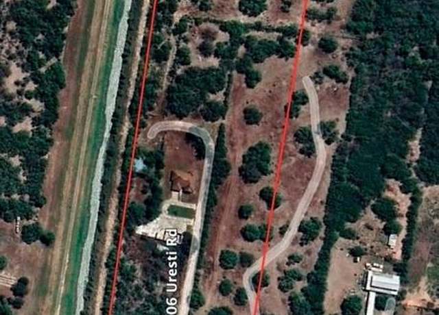Property at 21506 Uresti St, Edinburg, TX 78542, 3 beds, 2 baths
