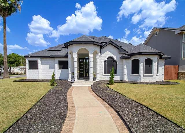Property at 1209 S Standard Ave, San Juan, TX 78589, 3 beds, 2.5 baths