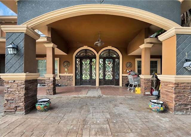 Property at 428 El Gato Rd, Alamo, TX 78516, 6 beds, 4.5 baths