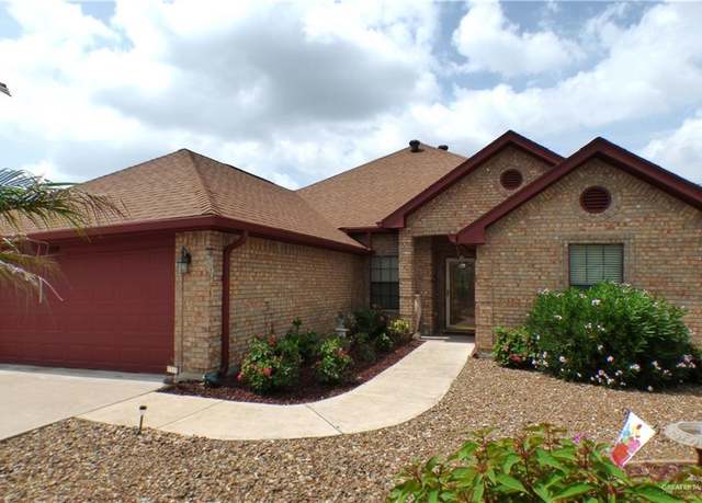 Property at 3319 Country Club Dr N, Edinburg, TX 78542, 2 beds, 2 baths