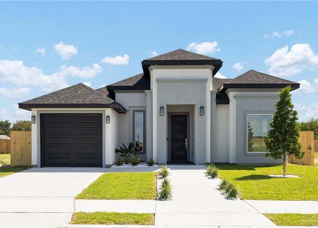 Property at 1010 Baker Ln, Edinburg, TX 78541, 3 beds, 2 baths