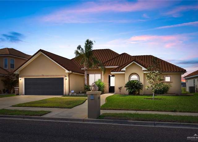 Property at 3514 Los Lagos Dr, Edinburg, TX 78542, 3 beds, 2.5 baths