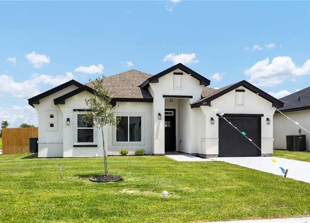 Property at 324 N Leon Ave, Elsa, TX 78543, 3 beds, 2 baths