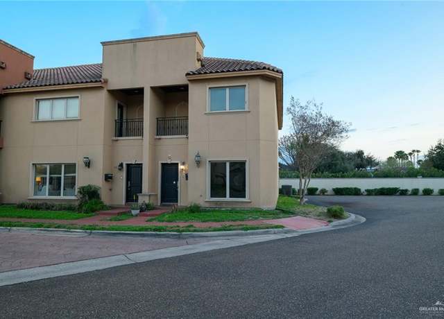 Property at 217 Robin Ave, Mcallen, TX 78504, 2 beds, 2.5 baths