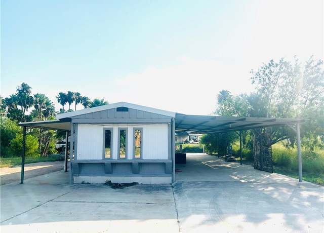 Property at 401 N Kika De La Garza Blvd, La Joya, TX 78560, 2 beds, 2.5 baths