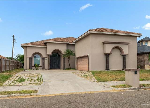 Property at 2215 Grapefruit Ave, Mission, TX 78572, 4 beds, 3.5 baths